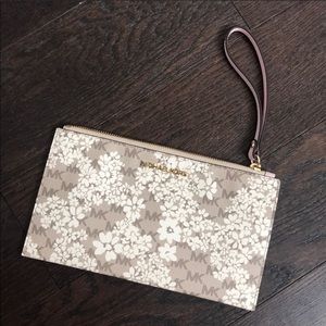 NWOT MK Wristlet